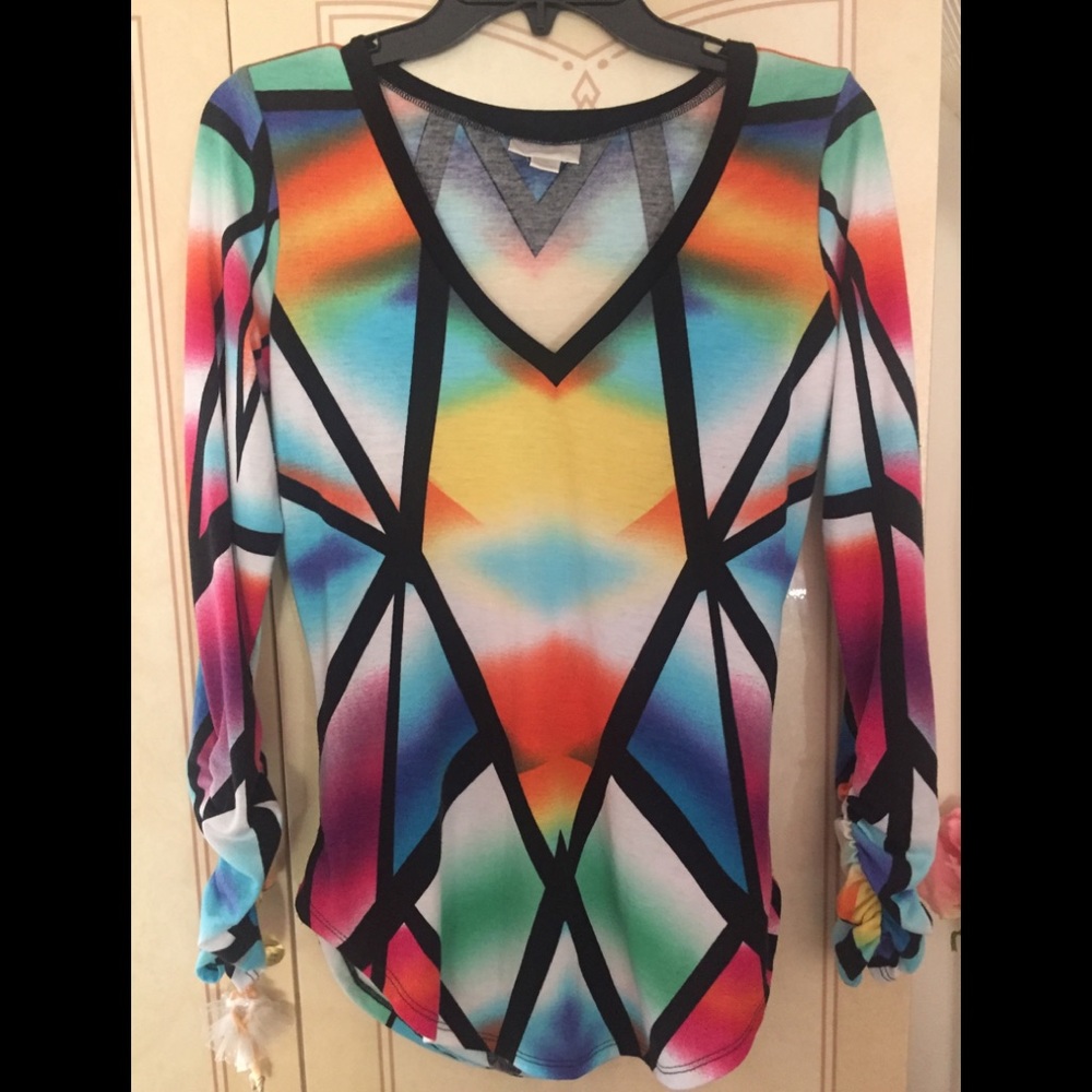 Colorful long sleeve blouse